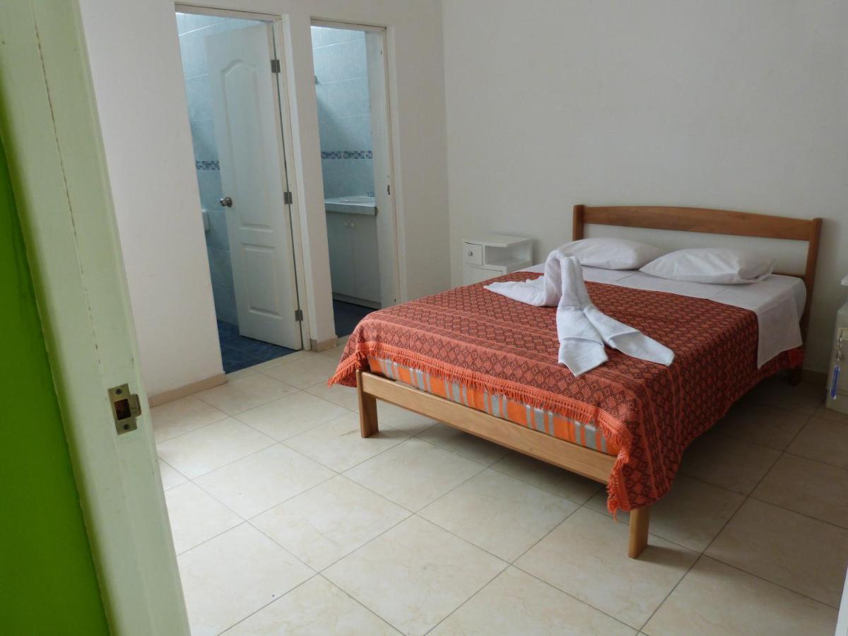Hostal Francia Lima Exterior foto
